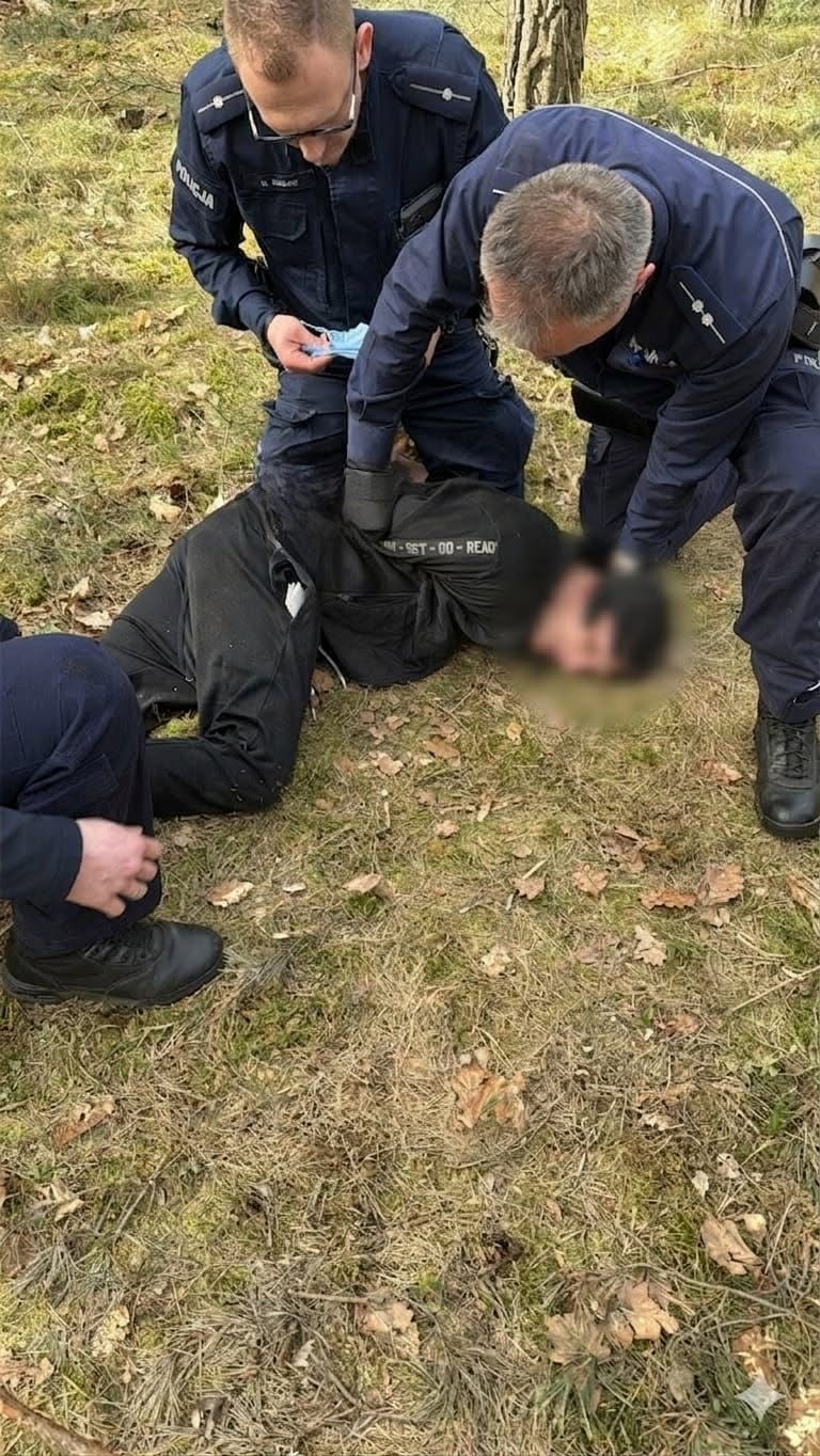 Uciekł po kolizji na A2 w regionie. Grozi mu 10 lat więzienia – zdjęcie artykułu z Lubon.net.pl