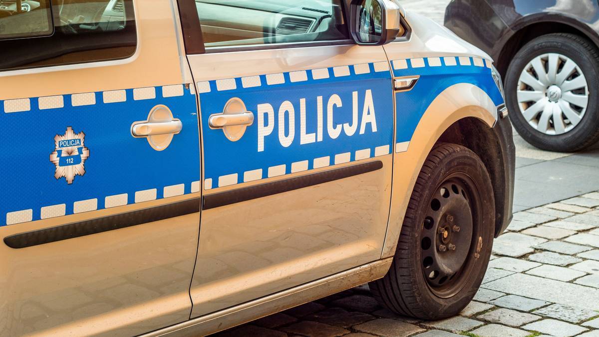 12-latek odjechał autem rodziców, szukała go policja. Finał poszukiwań – zdjęcie artykułu z Lubon.net.pl