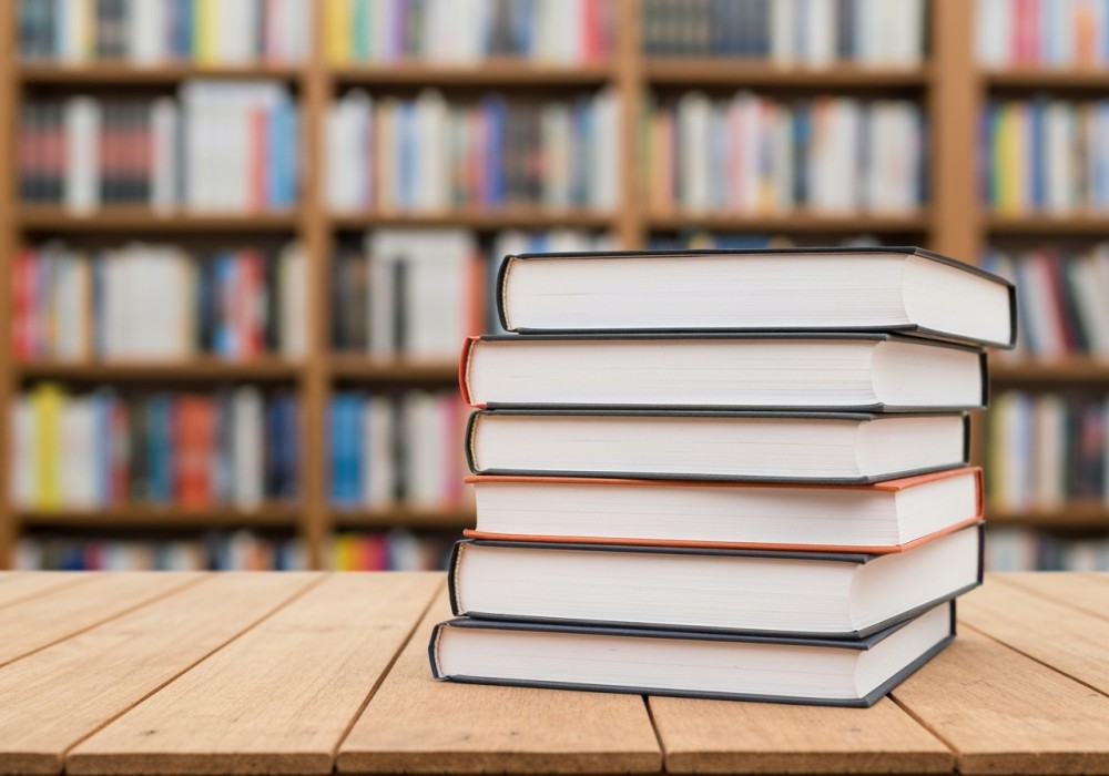 Seniorzy w Luboniu: nowa era aktywności w bibliotece! – zdjęcie artykułu z Lubon.net.pl