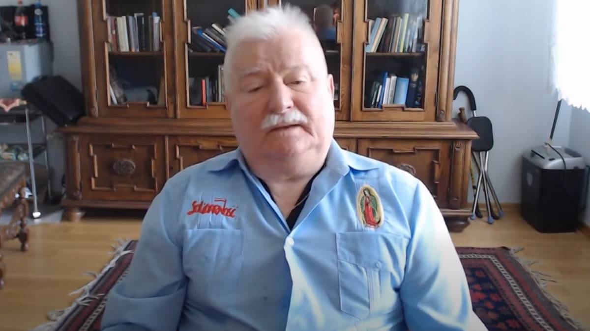 Kuriozalne oświadczenie Wałęsy. Mówił o "analfabetycznym debilizmie" – zdjęcie artykułu z Lubon.net.pl