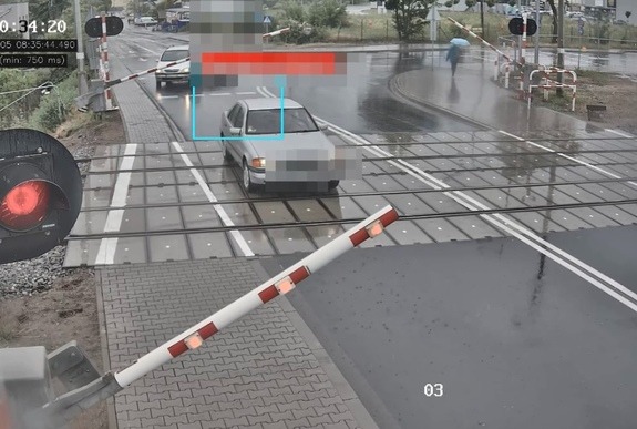 Rogatki już się opuszczają? "Przecież zdążę" – zdjęcie artykułu z Lubon.net.pl