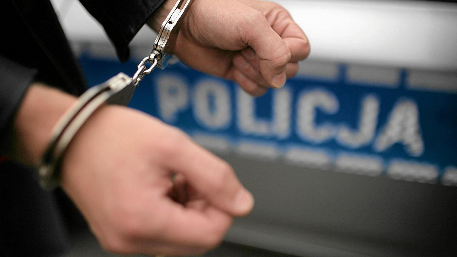 38-latek pobił 13-latka w autobusie w Białymstoku. Zarzuty dla sprawcy – zdjęcie artykułu z Lubon.net.pl