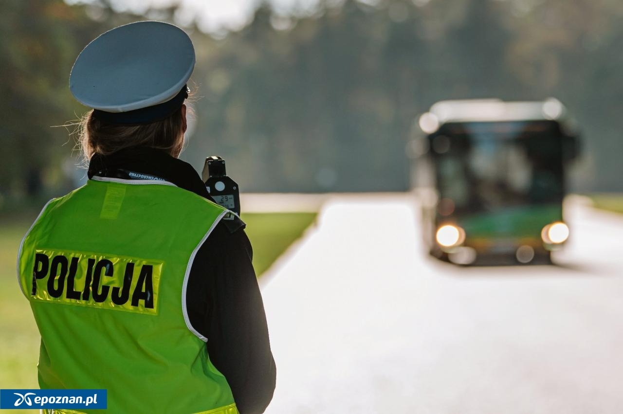 Duże zmiany w organizacji ruchu w ten i kolejny weekend. Dużo policji na trasach – zdjęcie artykułu z Lubon.net.pl