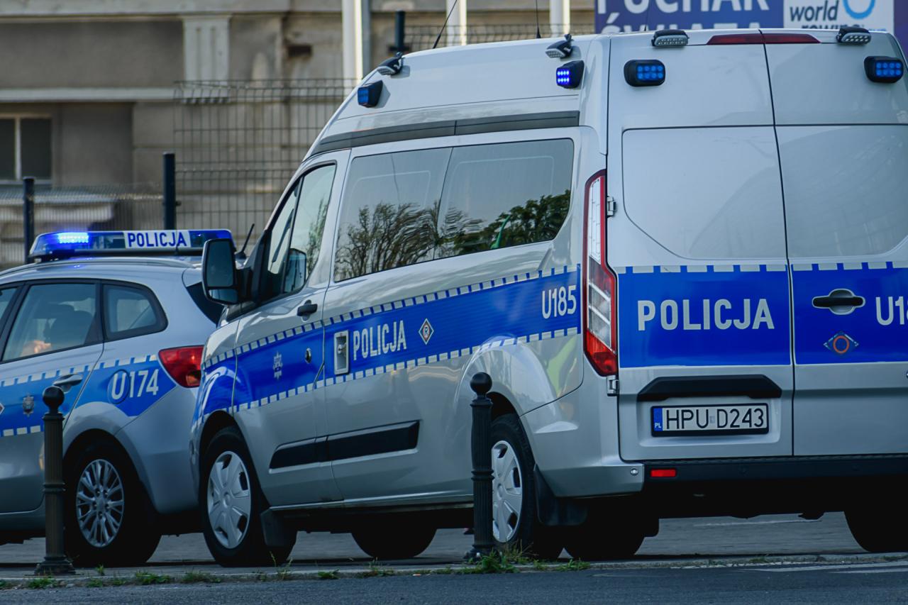 Kradzione dane i cudza polisa OC. 26-latek z naszego regionu dostał wezwanie do zapłaty za auto, którego nie miał – zdjęcie artykułu z Lubon.net.pl