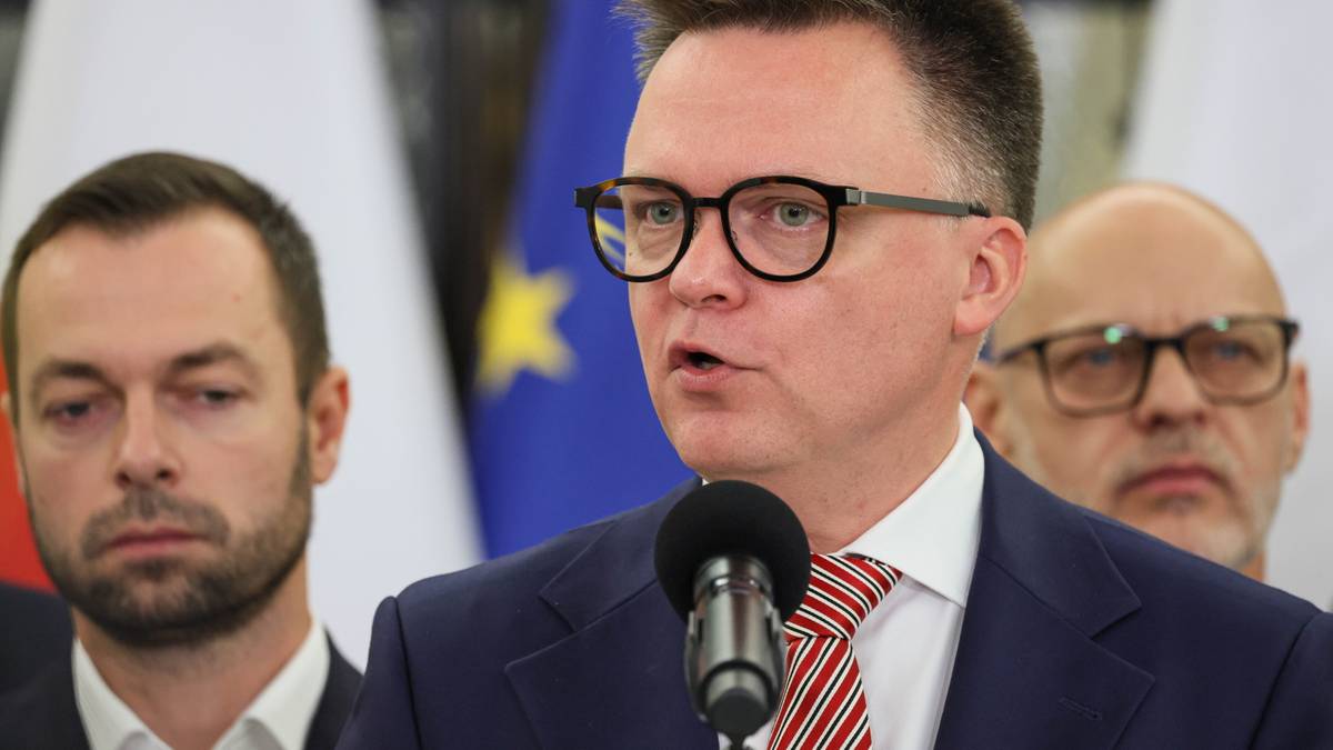 Hołownia spotka się z Tuskiem. Polska 2050 czeka na nowego lidera – zdjęcie artykułu z Lubon.net.pl