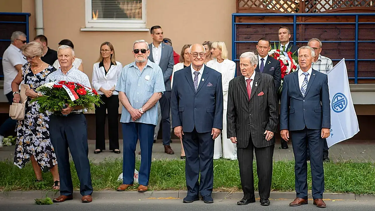 Poznań pamięta o bohaterach Czerwca ’56 – zdjęcie artykułu z Lubon.net.pl