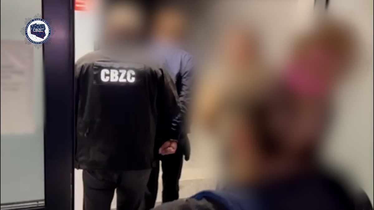 Szokujący wpis. Mężczyzna groził, że zabije dzieci z trzech poznańskich przedszkoli – zdjęcie artykułu z Lubon.net.pl
